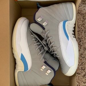 Jordan Wolf grey 12s